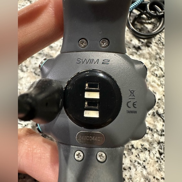 Garmin Swim 2 Watch - Picture 3 of 7